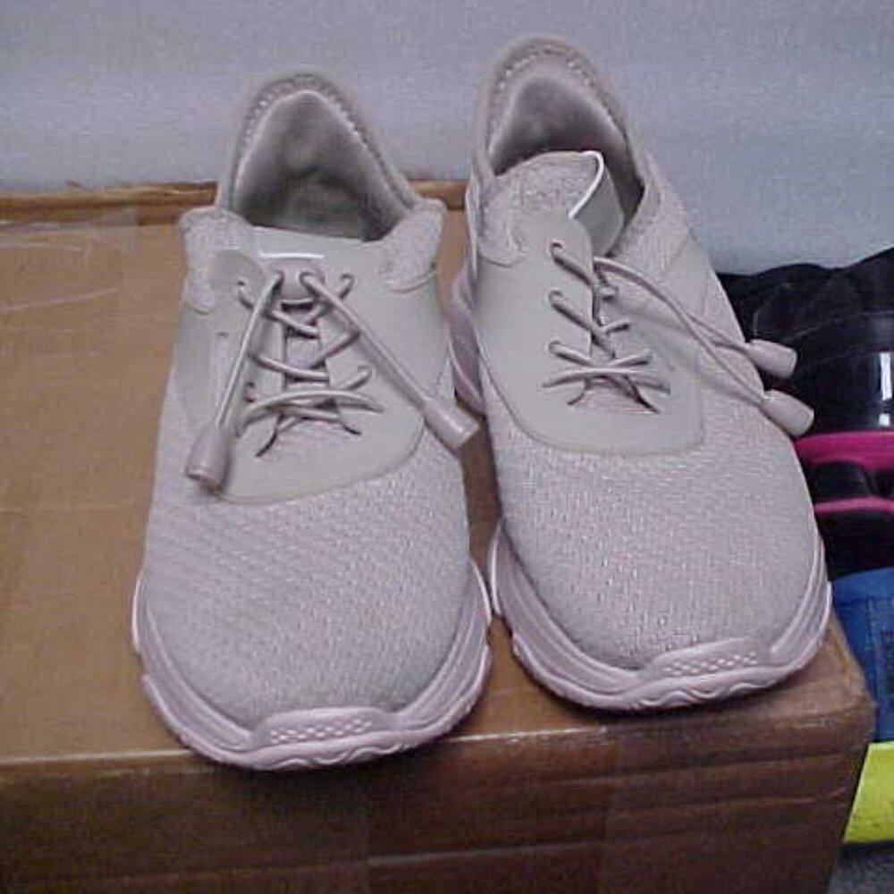 Allie Ladies Walking shoes Size 8.5